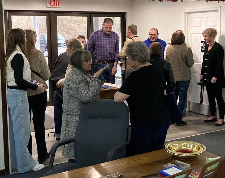 New Testament Assembly congregation worshipping together